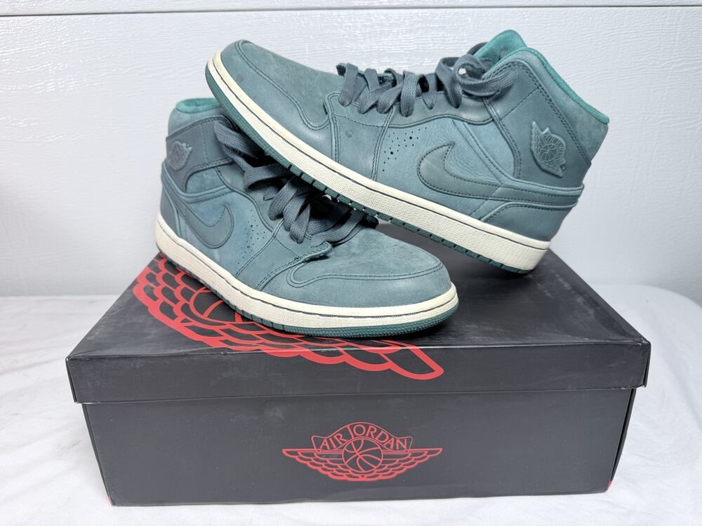 Nike Air Jordan 1 Mid Nouveau Teal Green 629151-306 Men’s Size 10